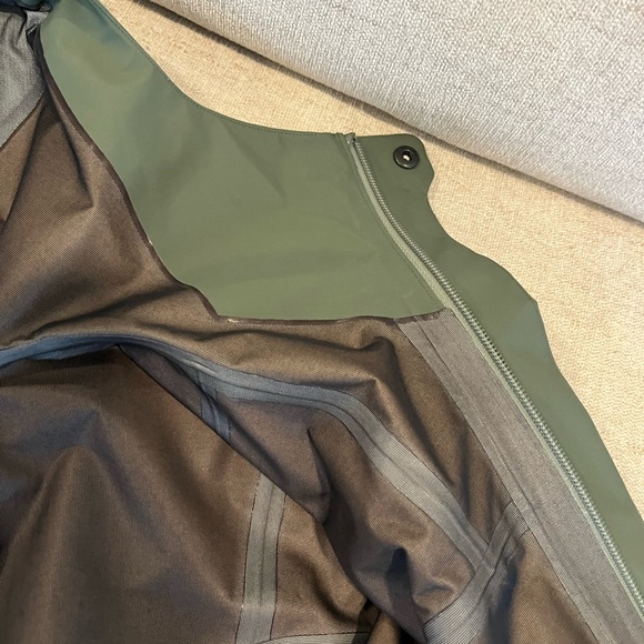 Arc’teryx green Gore-Tex Parka Jacket XS - Picture 5 of 16